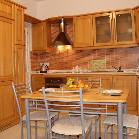 Diana House Apartment Слима Экстерьер фото